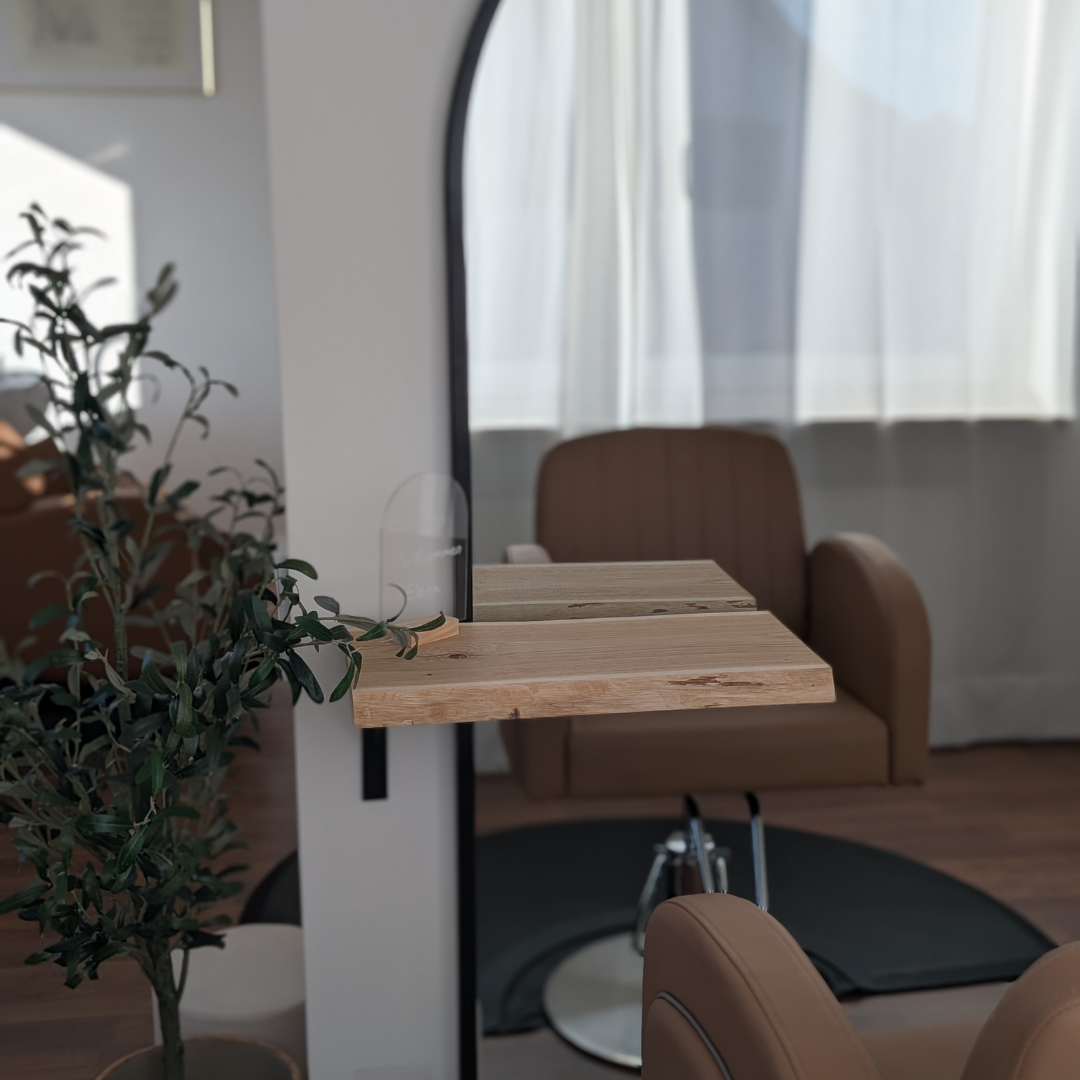 Glücklichmachair Salon – Friseurplatz