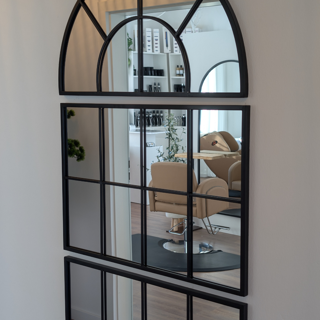 Glücklichmachair Salon – Spiegeldetail