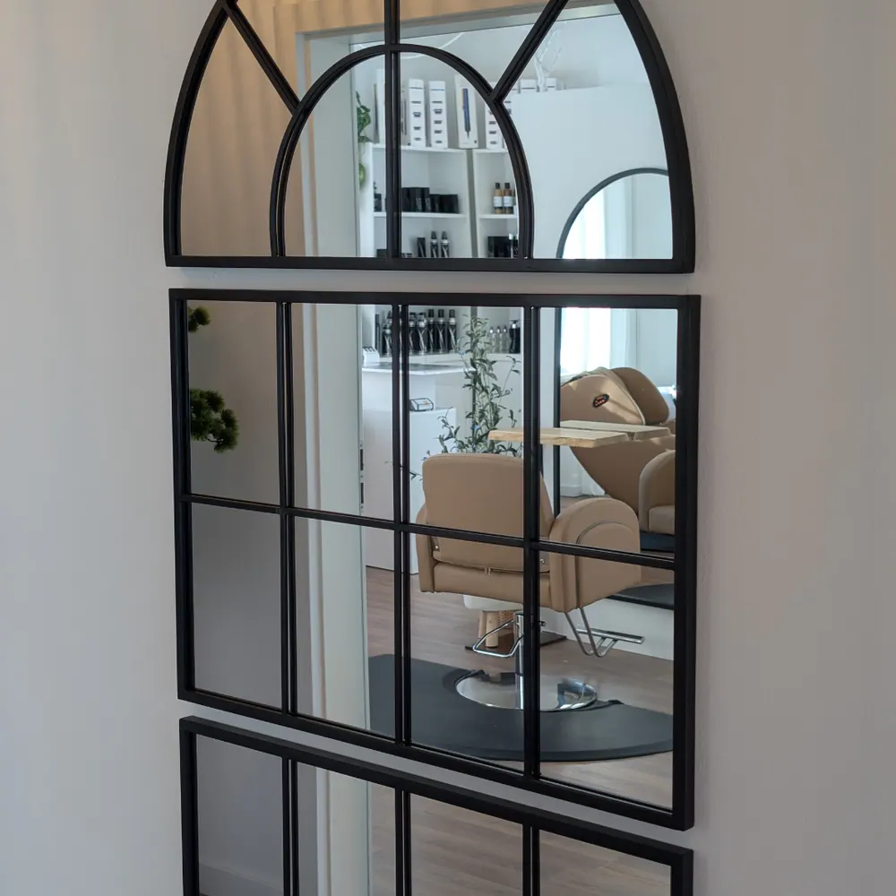 Glücklichmachair Salon – Spiegeldetail